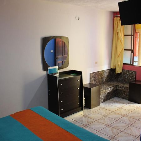 Hotel Guaranducha Inn 캄페체 객실 사진